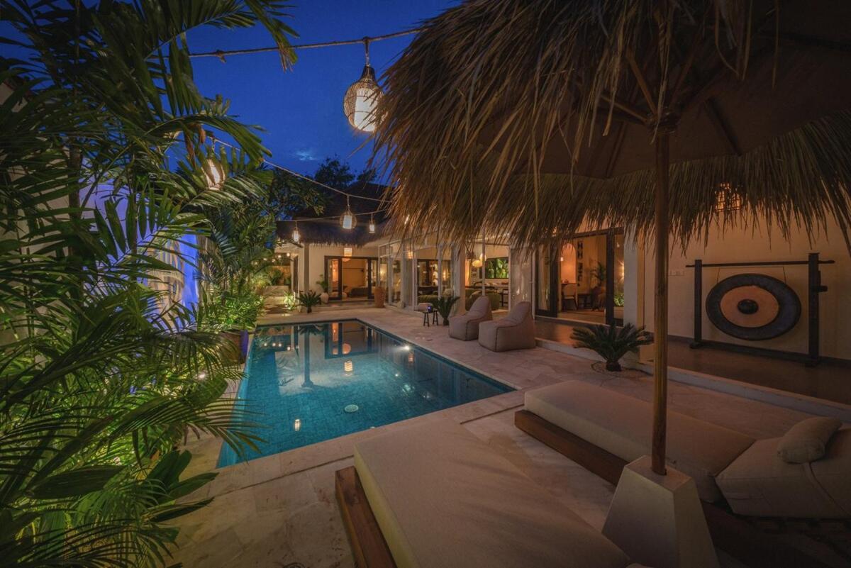 The Jungle - Luxurious & Tropical Concept - 3Br - Central Canggu Esterno foto